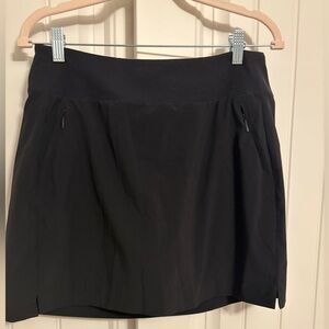 Athleta SoHo Skirt size 10 black